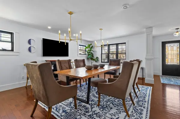 St. John's, NL A1B 2R8,30 Downing Street