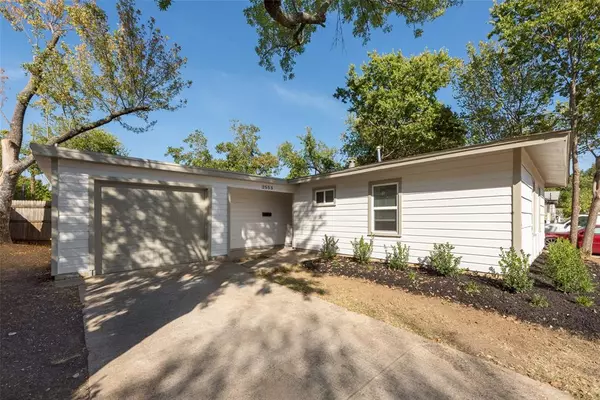 2553 Avenel Drive,  Farmers Branch,  TX 75234