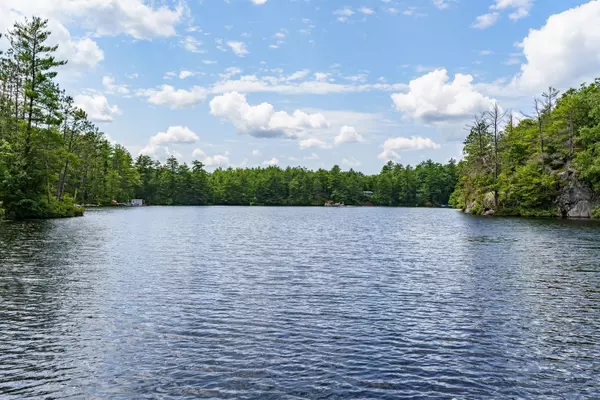Gravenhurst, ON P1P 1V5,998 Gull Lake N/A