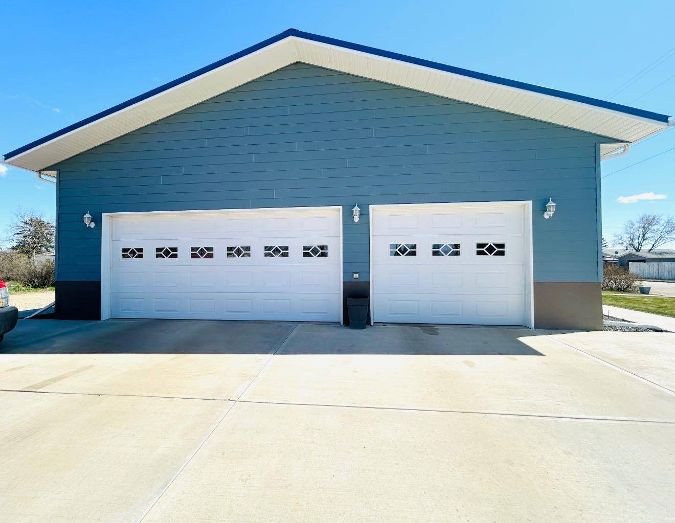 Oyen, AB T0J2J0,402 5 AVE East