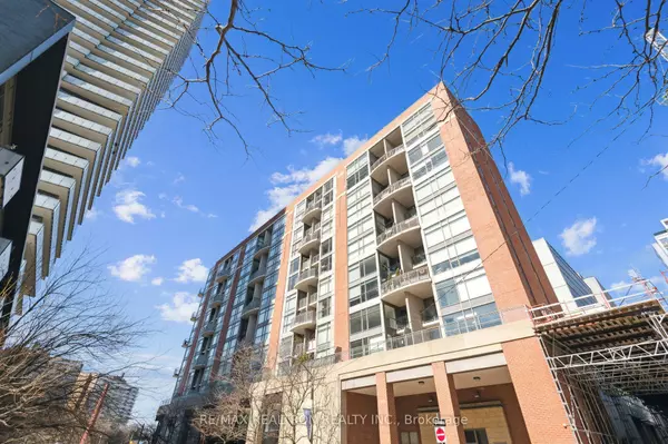 18 Merton ST #906, Toronto C10, ON M4S 3G9
