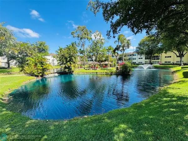 Lauderdale Lakes, FL 33313,5131 W Oakland Park Blvd #308