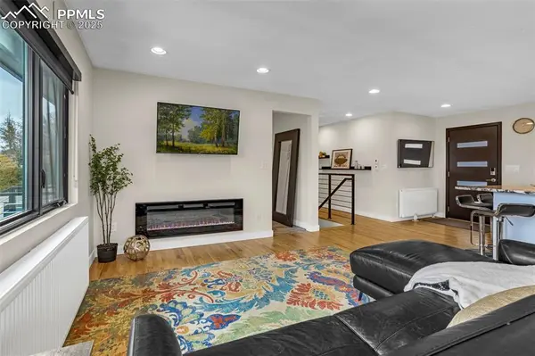 597 Vista DR, Castle Rock, CO 80104