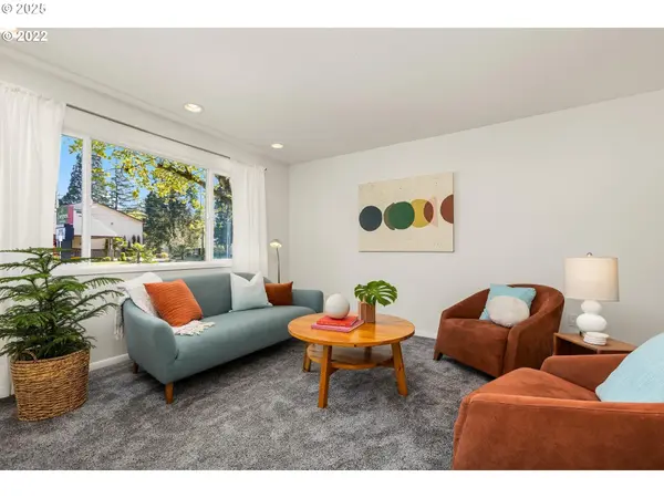 Portland, OR 97035,3817 NE 82ND AVE