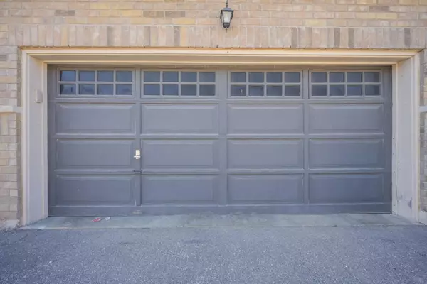 Brampton, ON L6R 3Z3,79 Yellowknife RD