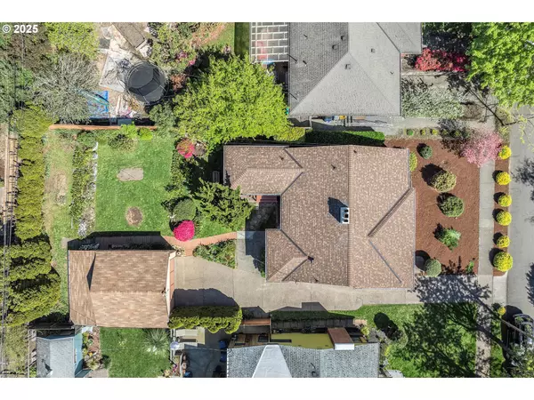 Portland, OR 97202,4133 SE HENDERSON ST