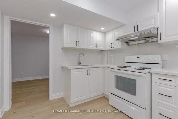 Brampton, ON L6S 5E8,44 Leatherhead CT #Lower