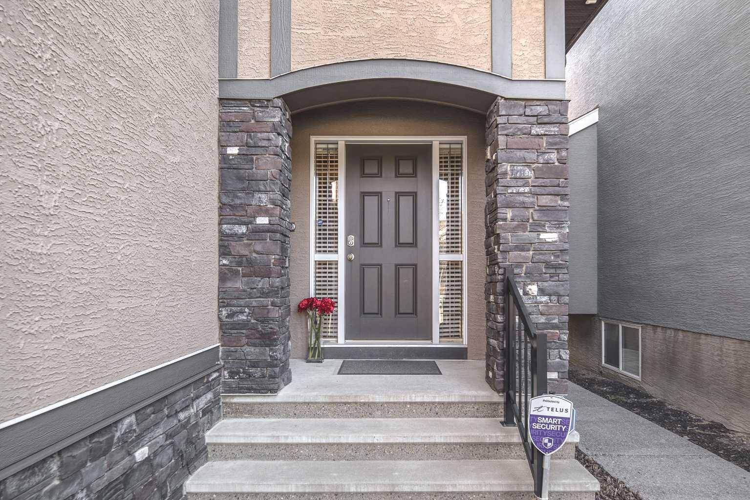 Calgary, AB T3H 0G8,177 Aspen Hills WAY Southwest