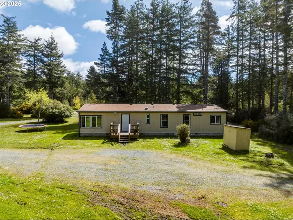 57660 SEVEN DEVILS RD, Bandon, OR 97411