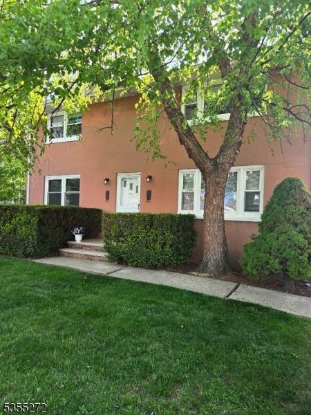 26 N 8Th St, Kenilworth Boro, NJ 07033