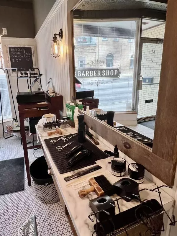 Tillsonburg, ON N4G 1Z4,7 Brock ST E #A