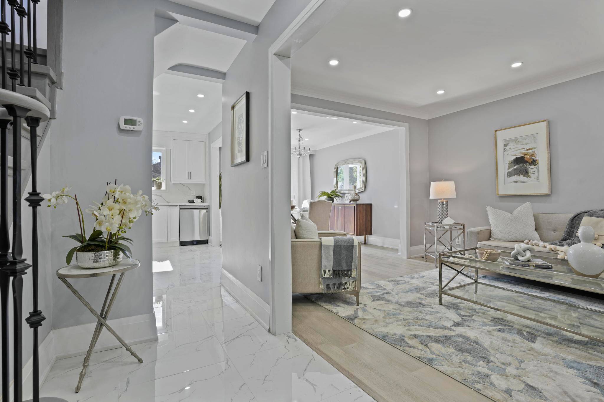 Toronto W03, ON M6M 4G7,90A Bicknell AVE