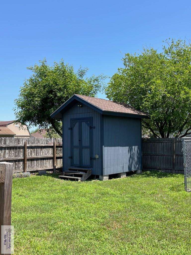 Brownsville, TX 78526,3044 CANTERBURY CT.
