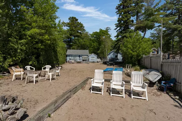 Tiny, ON L0L 1P1,2026 Tiny Beaches RD S