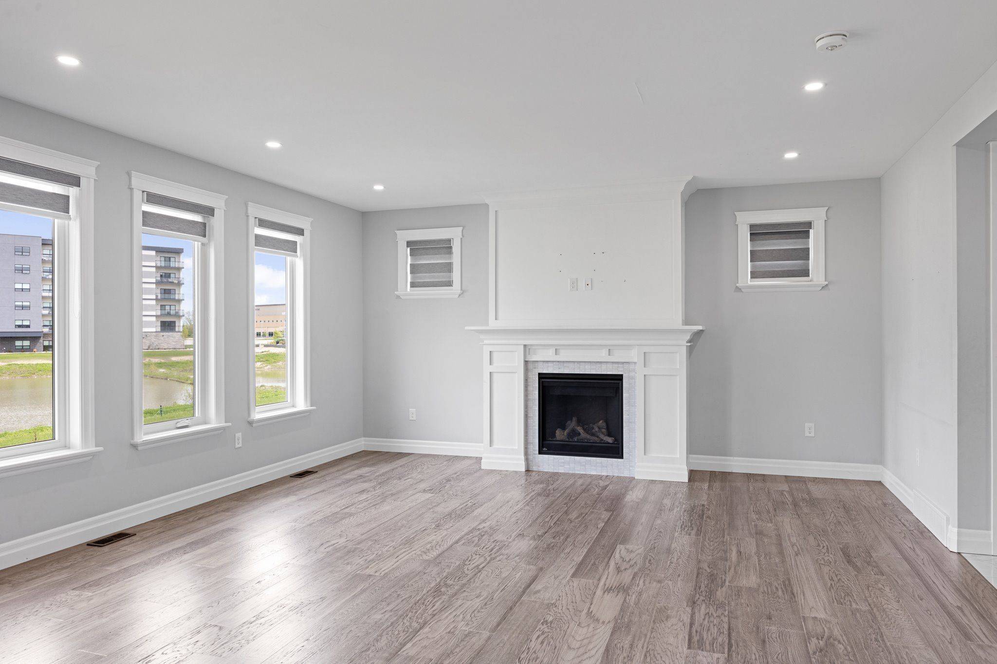 Windsor, ON N8S 0A8,1544 Darfield RD