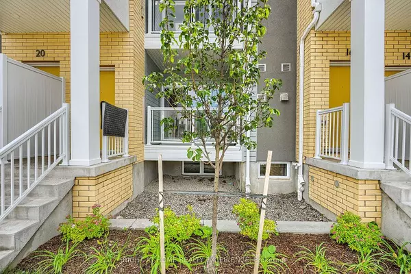 Kitchener, ON N2R 0R7,16 Vitality DR