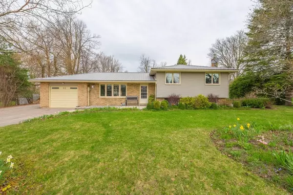 62 Manvers DR, Kawartha Lakes, ON L0B 1K0