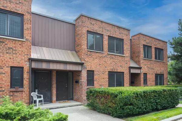 Toronto C07, ON M2R 3N3,296 Torresdale AVE #17