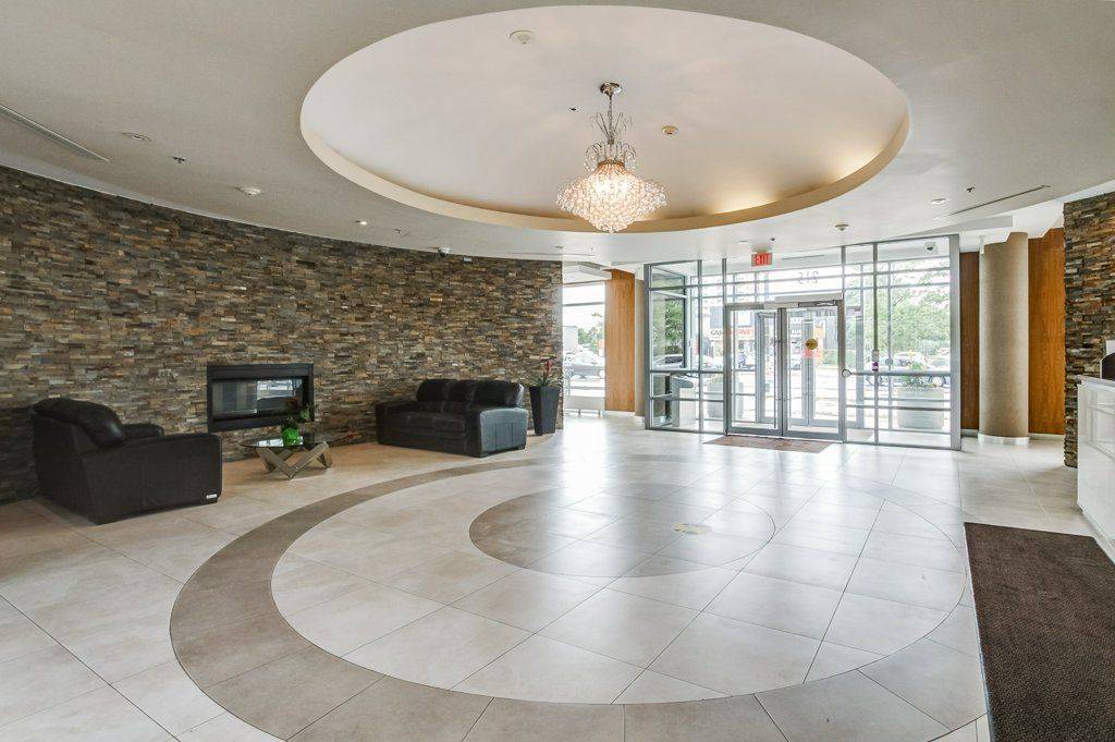 Brampton, ON L6W 0A9,215 Queen ST E #1511