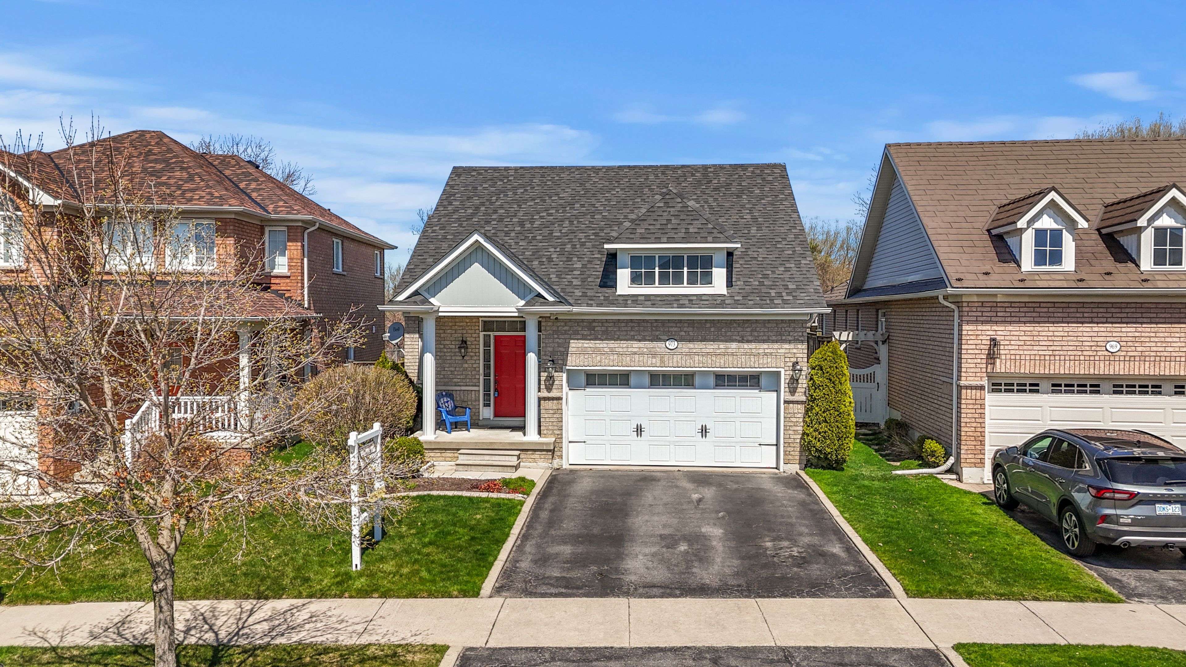 973 Ormond DR, Oshawa, ON L1K 3C1