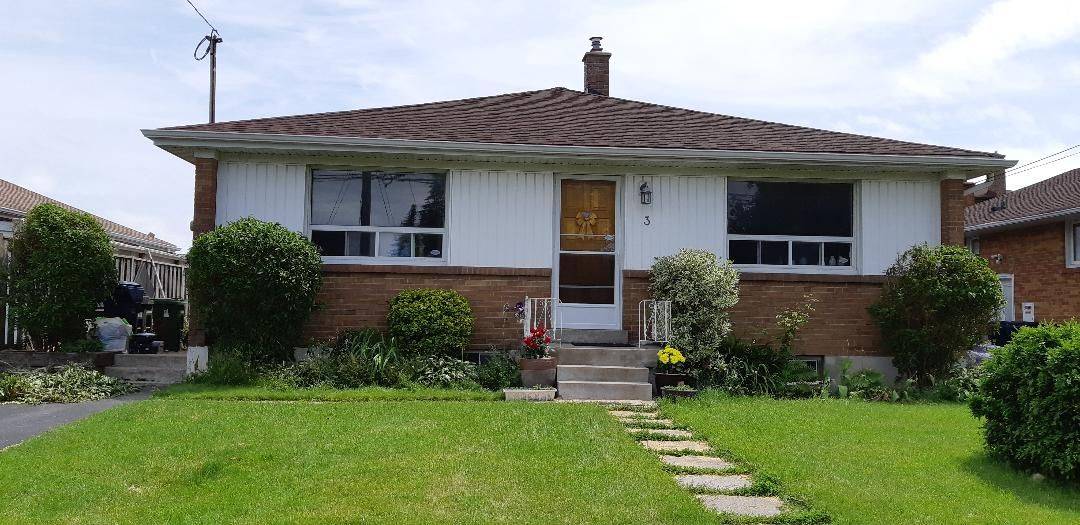 3 Sherwood AVE #Main Floor, Toronto E04, ON M1R 1M7