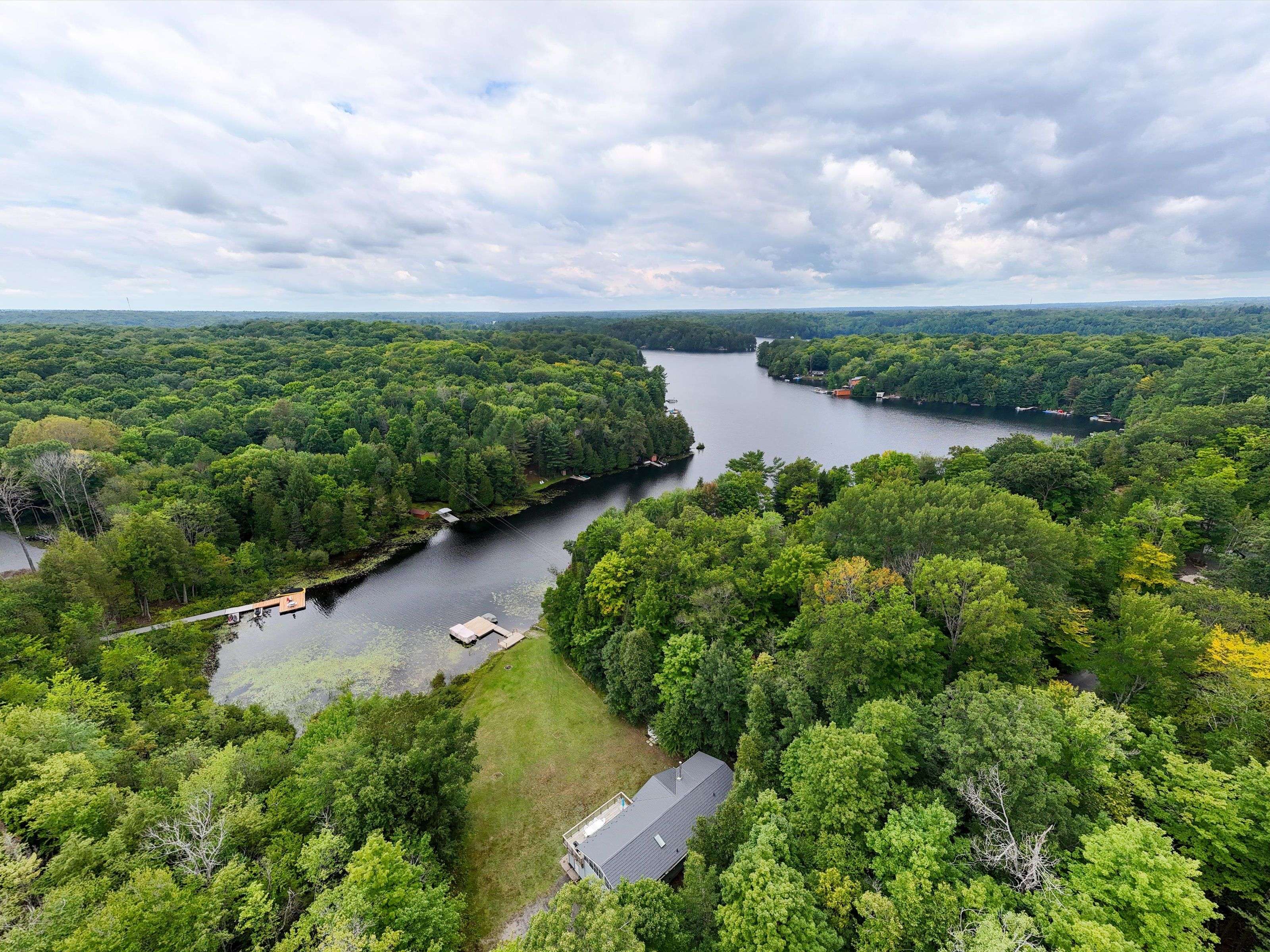 6 Lower LN, Seguin, ON P2A 2W8