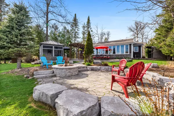 Quinte West, ON K0K 2C0,166 Marsh Point LN