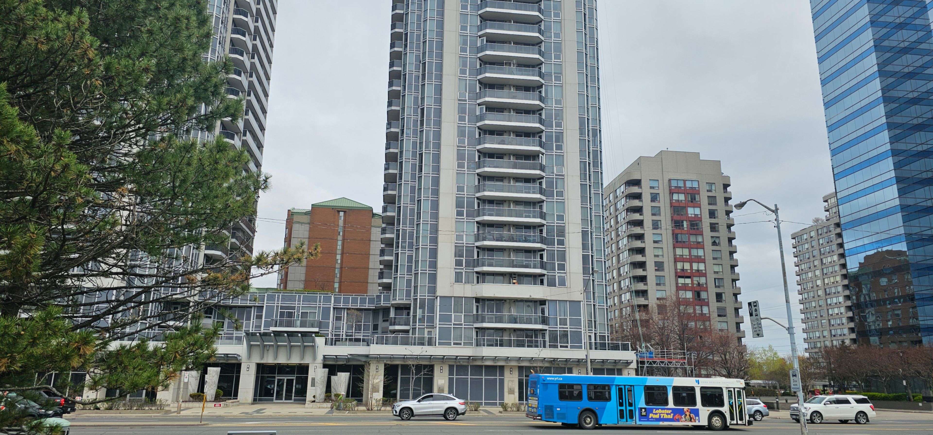 5785 Yonge ST #902, Toronto C14, ON M2M 4J2