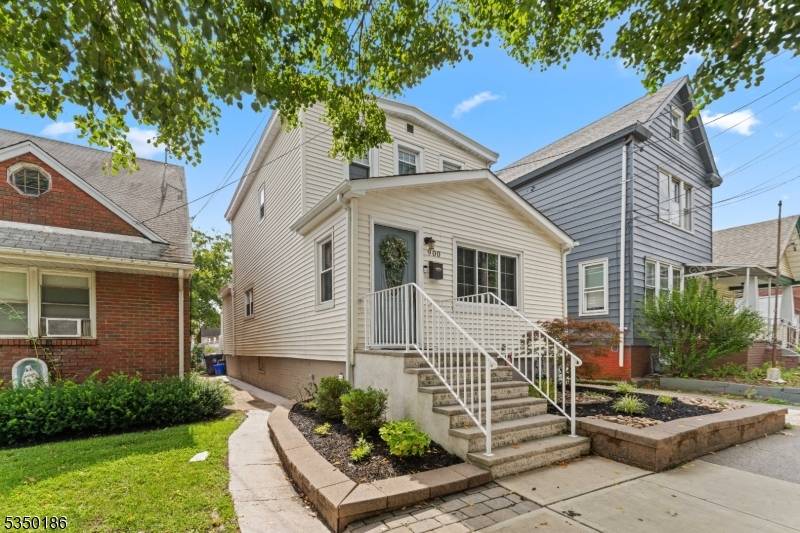 Perth Amboy City, NJ 08861,900 Amboy Ave