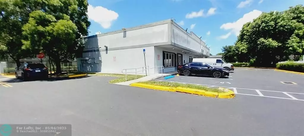 Miami Gardens, FL 33056,2675 NW 207 st