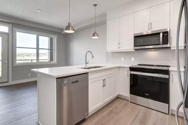Calgary, AB X0X 0X0,175 Wolf Hollow CRES SE #210