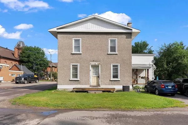 Pembroke, ON K8A 5S4,7 Isabella ST