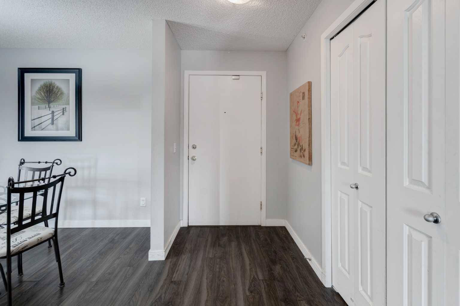 Airdrie, AB T4B 3H8,304 Mackenzie WAY SW #8420