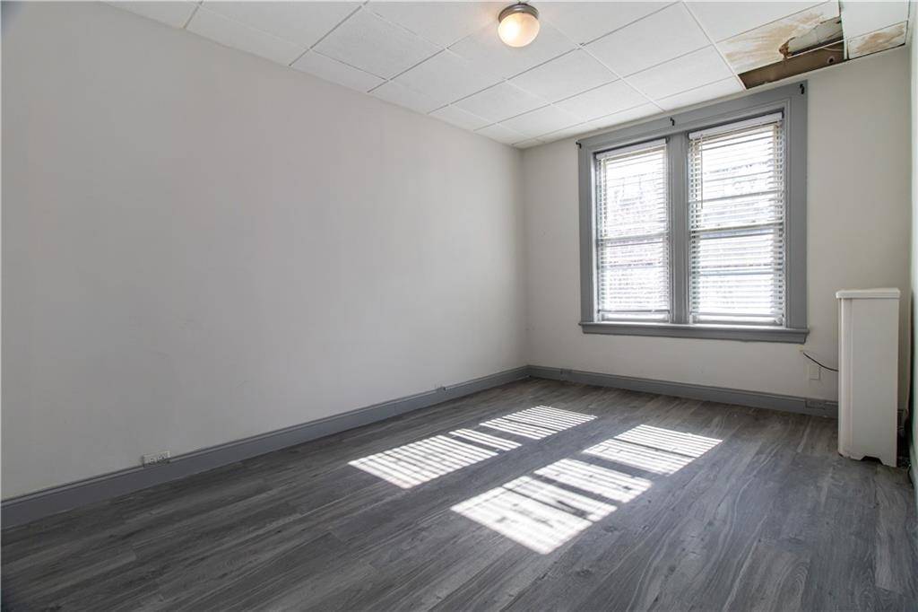 Brooklyn, NY 11226,1232 Flatbush AVE