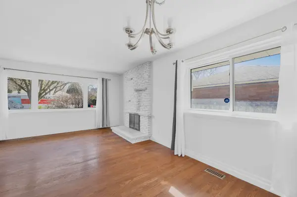 London South, ON N5Z 3A8,442 Scenic DR