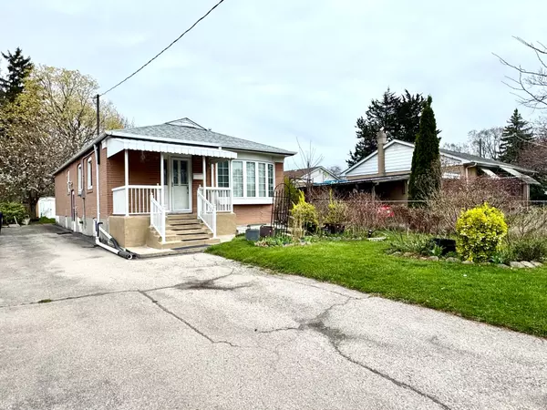 Toronto E04, ON M1K 3M8,3 Saugeen CRES