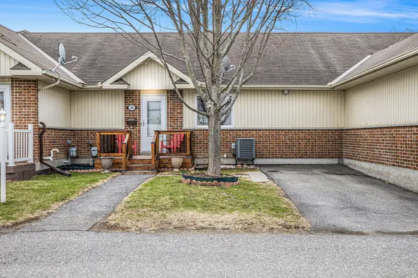 Stittsville - Munster - Richmond, ON K0A 2Z0,509 Pumpkin Patch Private