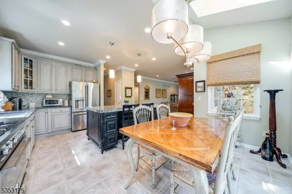 West Orange Twp., NJ 07052,5 Jagger Ct