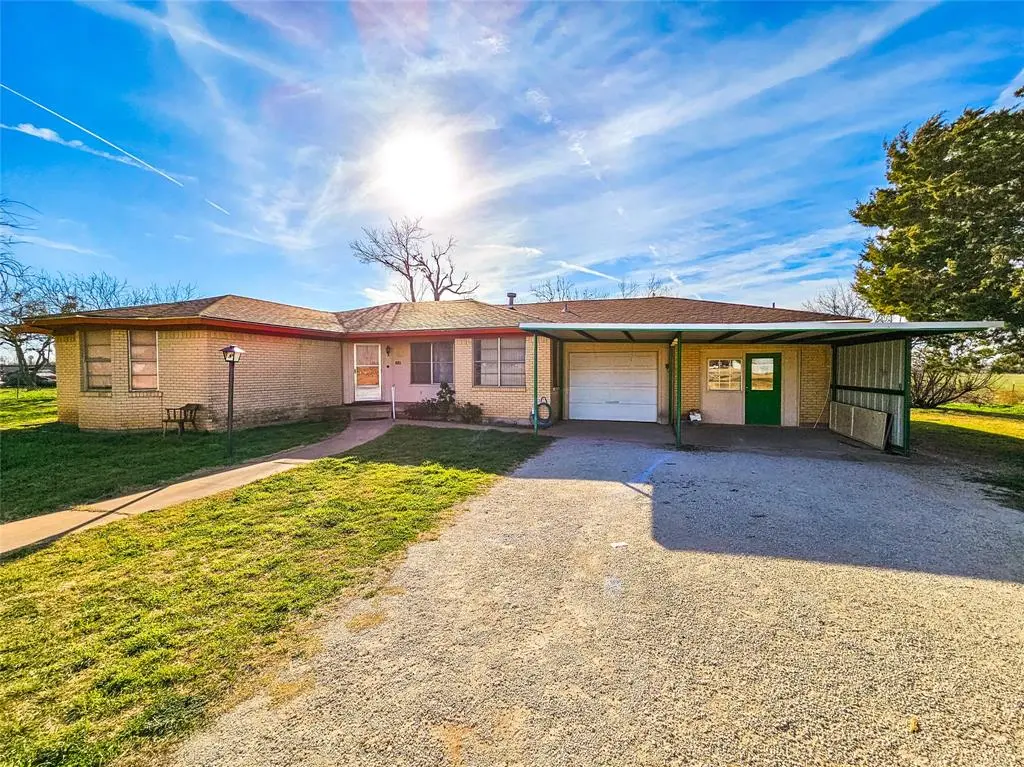 Tye, TX 79563,114 Scott Street