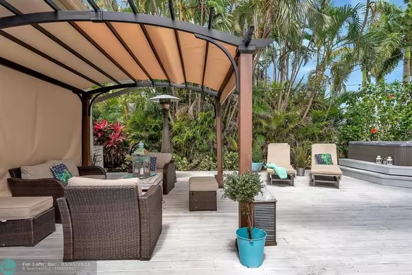 3260 OLEANDER WAY, Lauderdale By The Sea, FL 33062