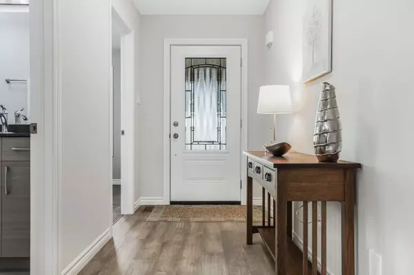 Georgian Bluffs, ON N0H 1S0,158 Hawthorn CRES #11