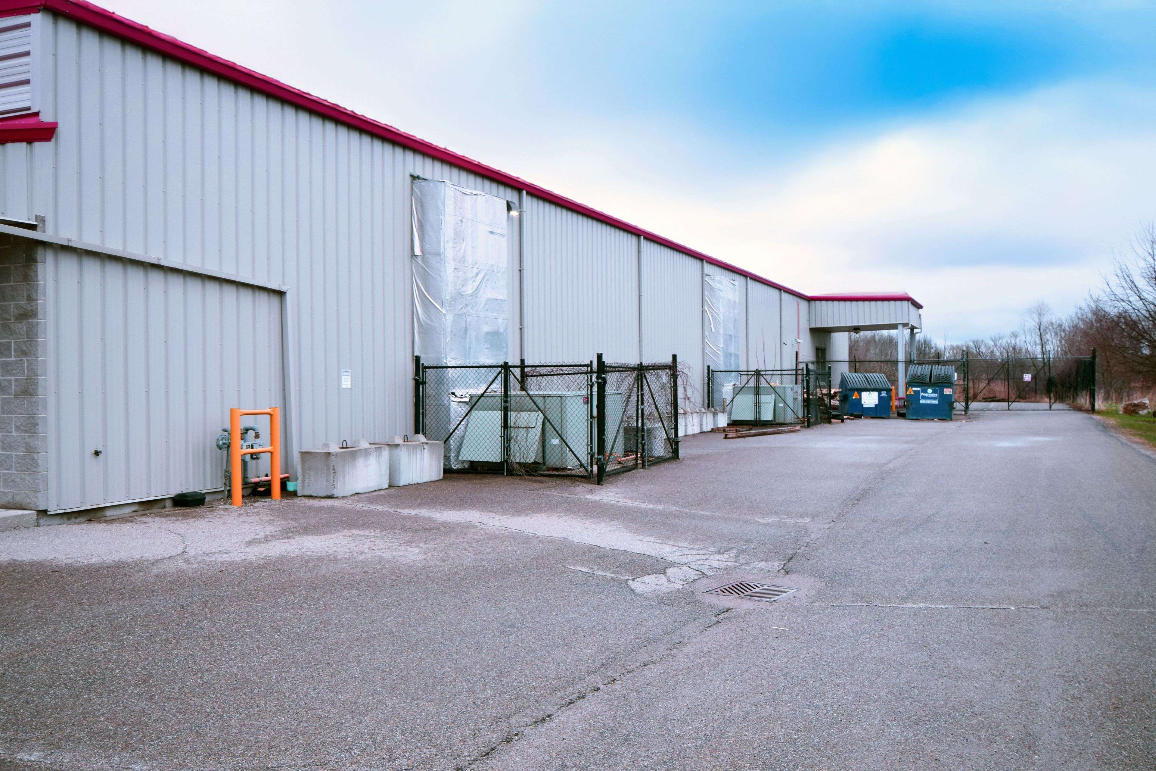 Smiths Falls, ON K7A 5B8,231 Lombard ST