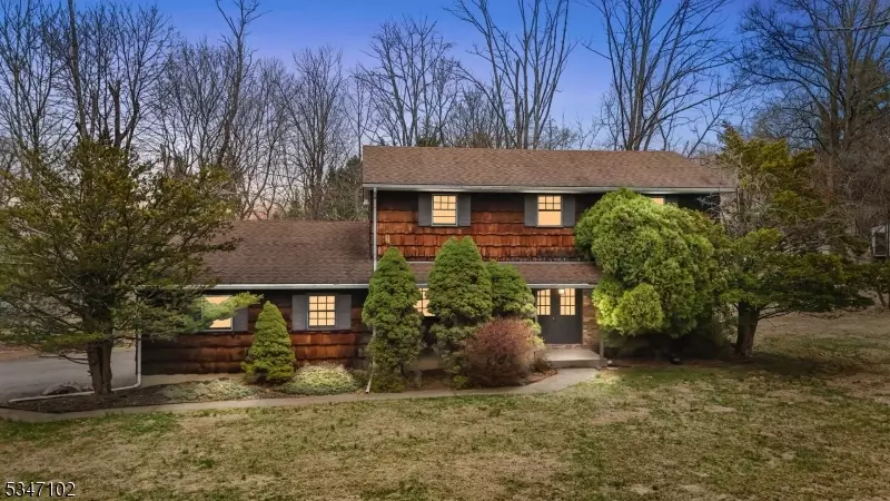 Washington Twp., NJ 07882,95 Skyview Dr