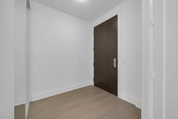 Vaughan, ON L4K 0M6,9000 Jane ST #PH106