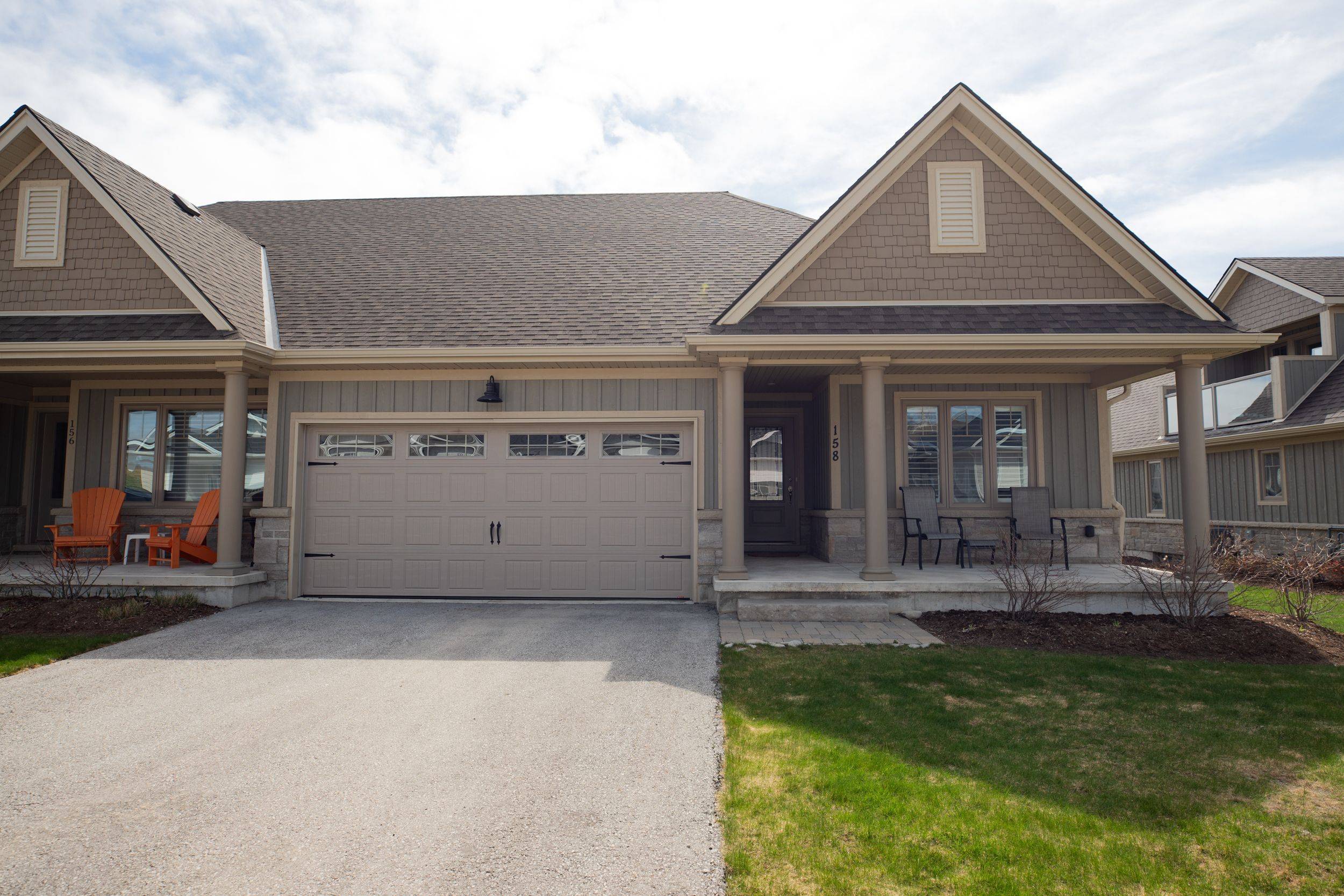Georgian Bluffs, ON N0H 1S0,158 Hawthorn CRES #11