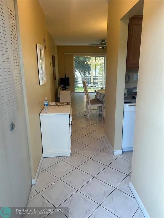 Fort Lauderdale, FL 33313,4321 NW 16th St  #202c