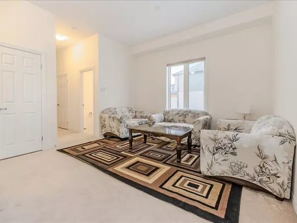 Brant, ON N3L 0M1,90 Hitchman ST
