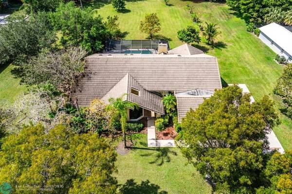 6911 W Cypresshead Dr, Parkland, FL 33067