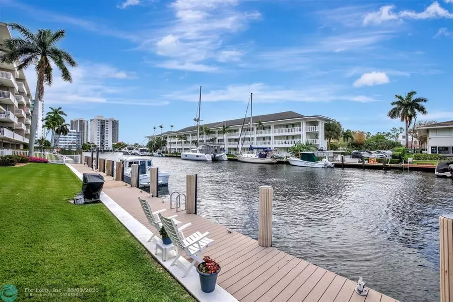 2864 NE 33rd Ct #104, Fort Lauderdale, FL 33306