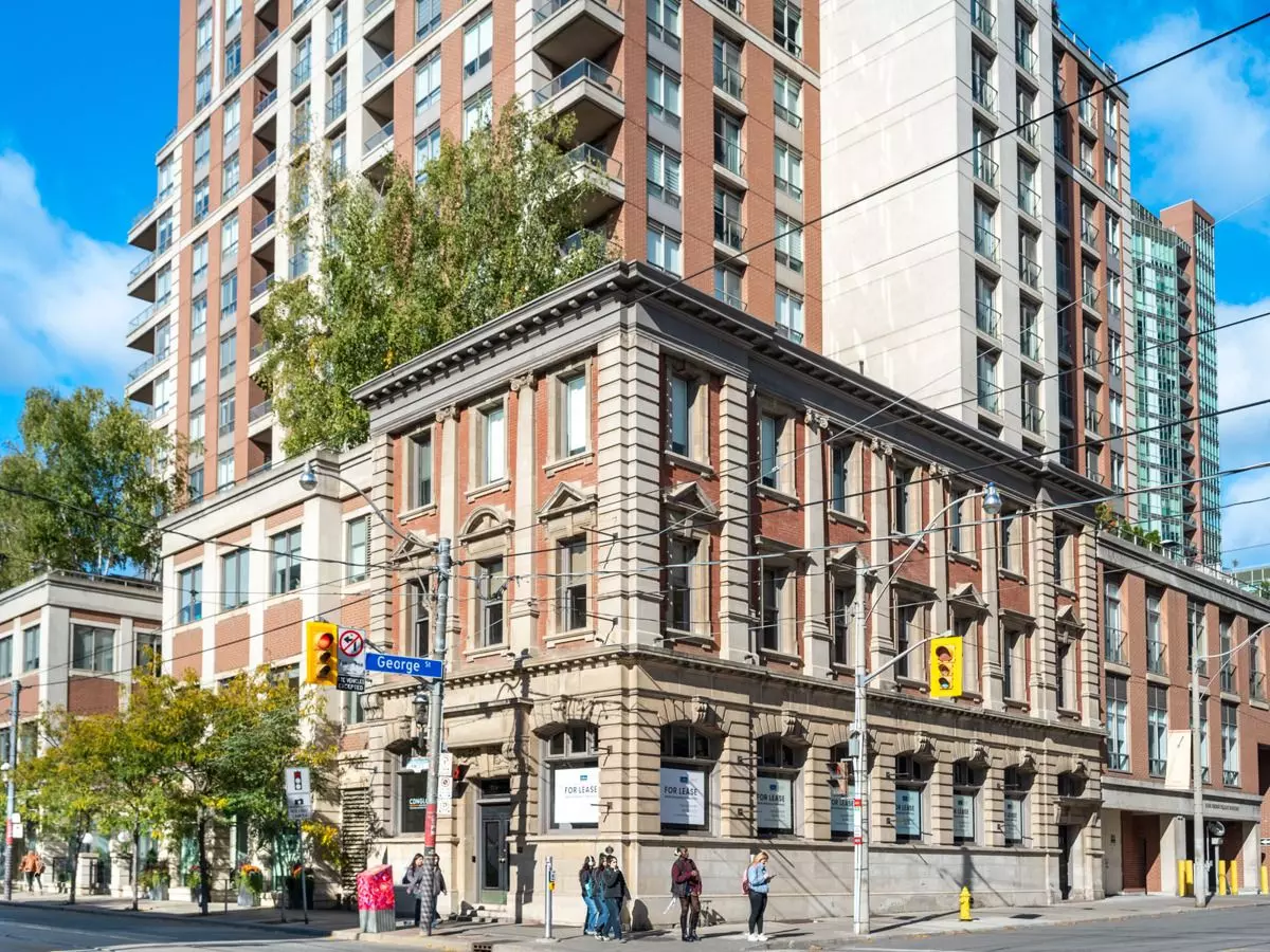 Toronto C08, ON M5A 1J3,170 King ST E